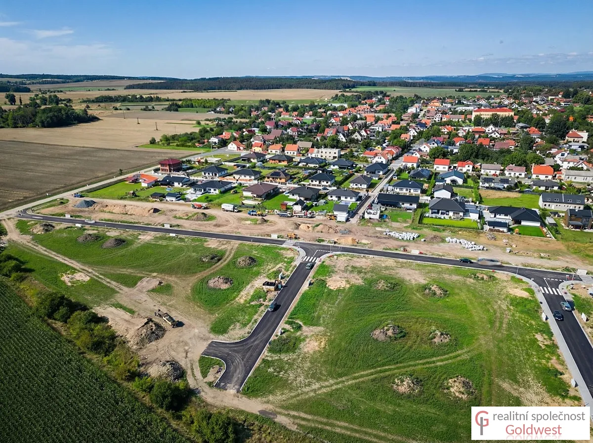 Prodej stavebního pozemku 928 m²